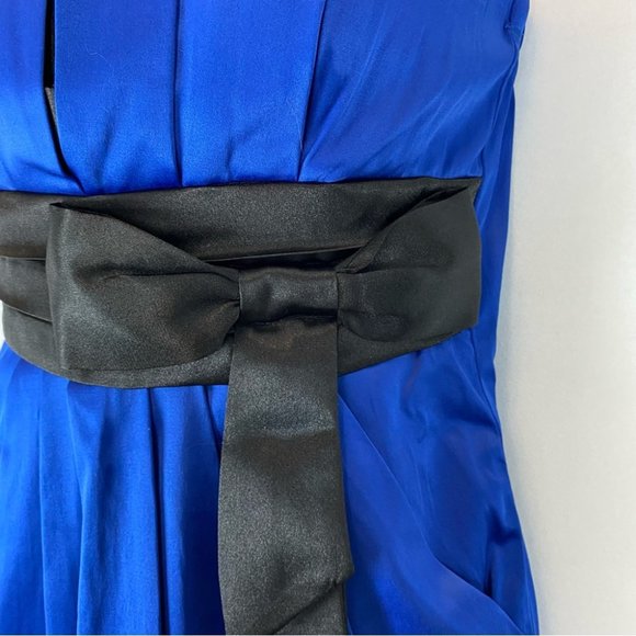 3/$30 Wishes Wishes Wishes Cobalt Satin Strapless Bow Detail Mini Dress Size 3 - Picture 4 of 13